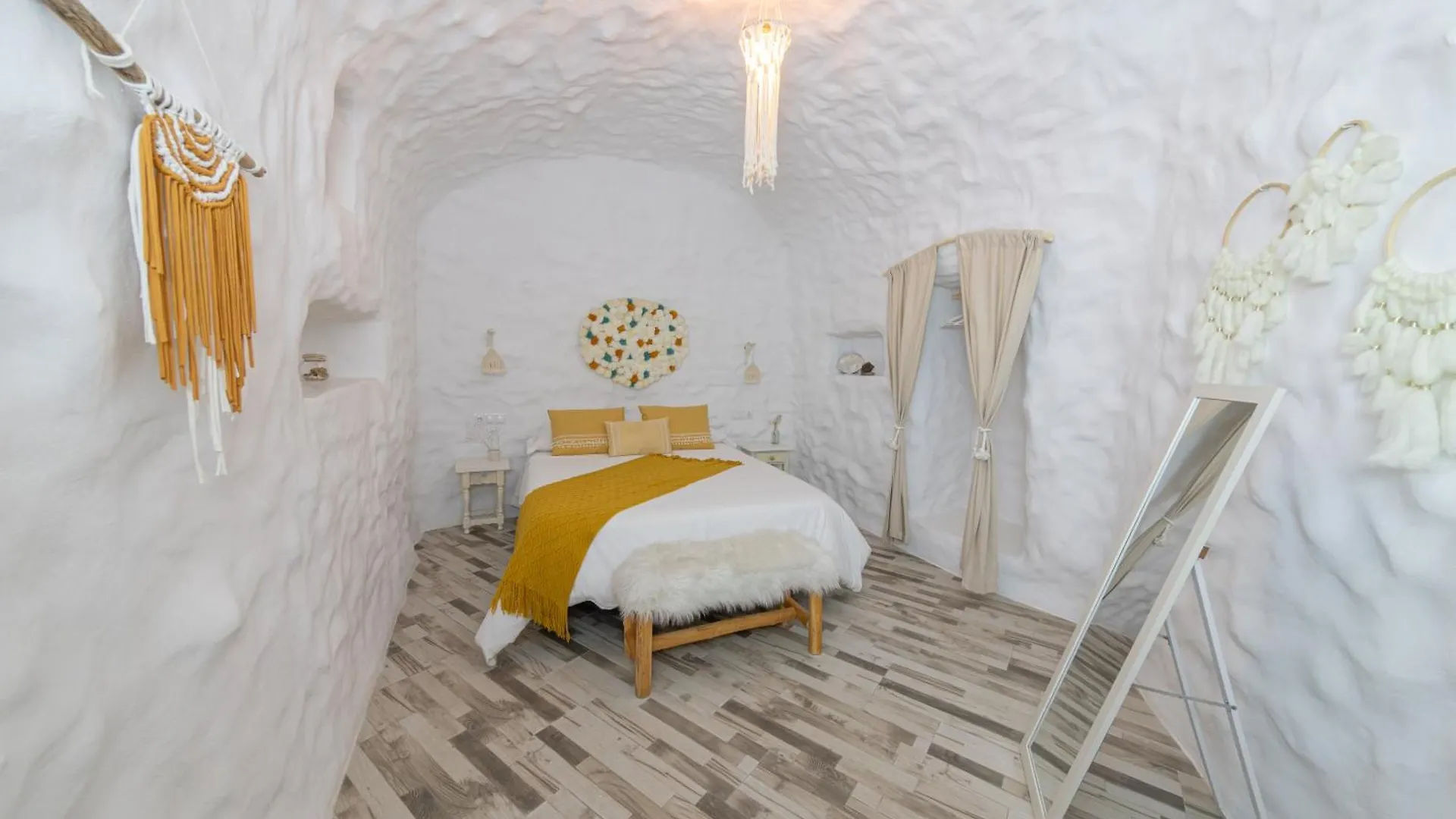 Complejo Cuevas Otto Guest House Baza Country house