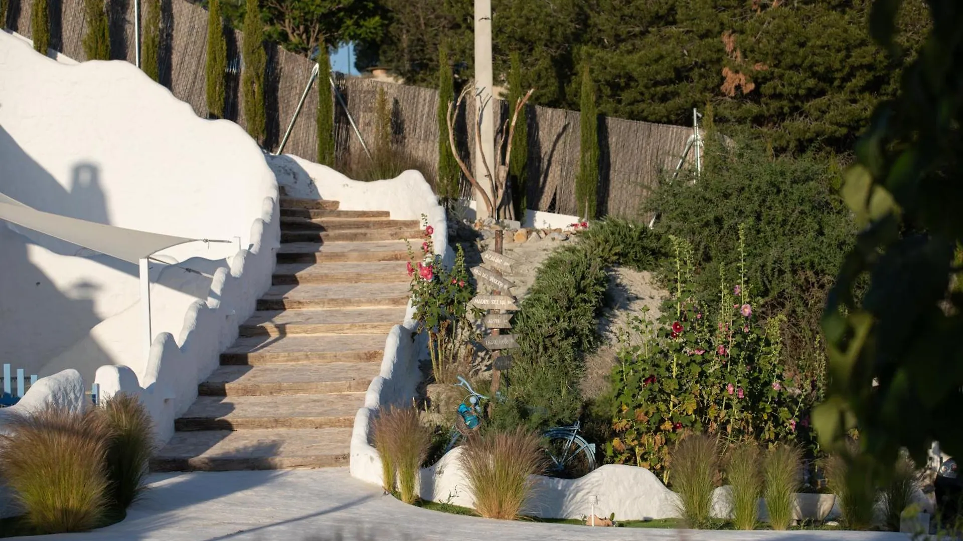 Complejo Cuevas Otto Guest House Baza
